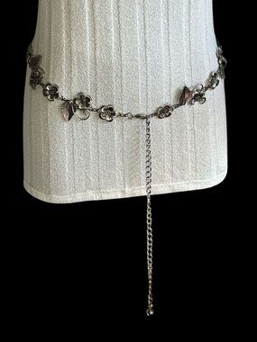 Vintage Belt Silver Tone Floral Design Metal Chain Belt